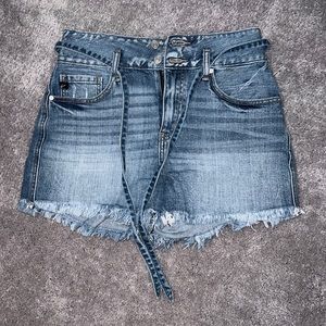 Kancan women’s shorts, size 7/27.